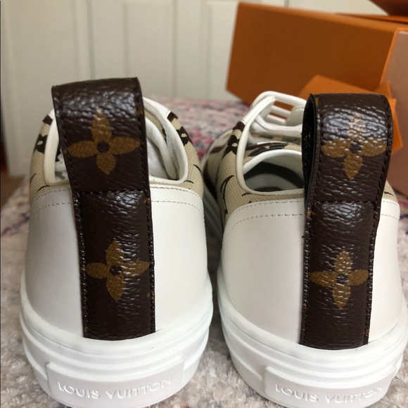 Authentic Louis Vuitton Sneakers - Picture 5 of 8